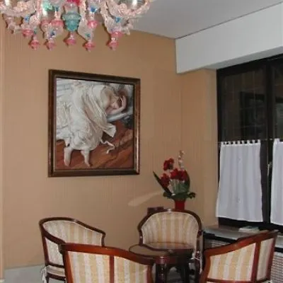 Hesperia فندق البندقية