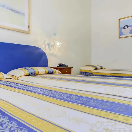 Hesperia Venice
