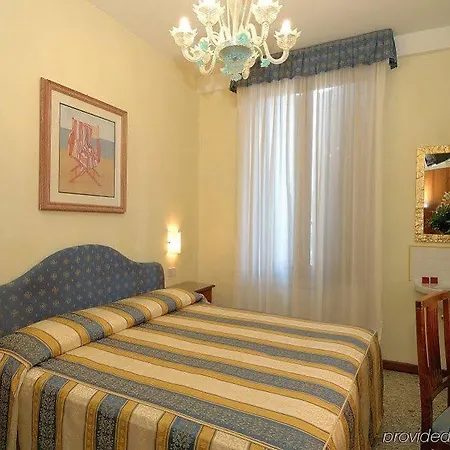 Hesperia 3* Venice