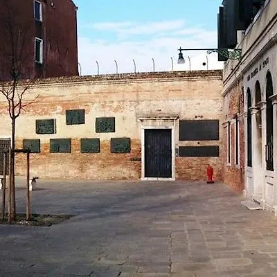 Szálloda Hesperia 3*