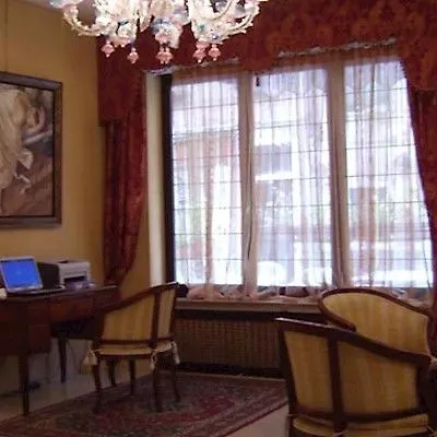 Szálloda Hesperia 3*